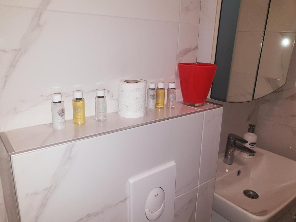Apartman Oli SJJ Eksteriør bilde